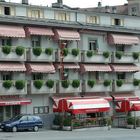 Hotel Valentino Perosa Argentina Kültér fotó